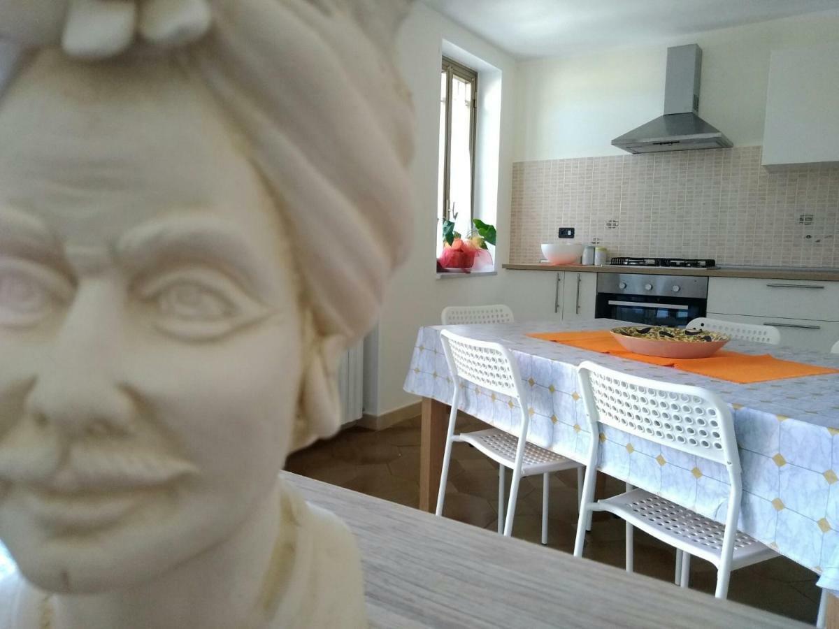 La Casa Del Lago Pergusa Lake Home Екстериор снимка